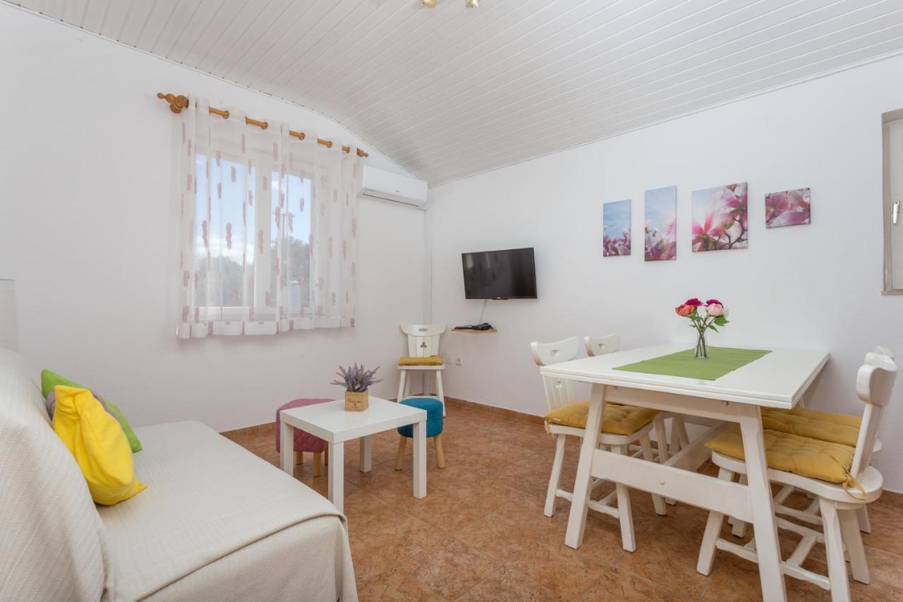 Apartments Marija Bibic هفار المظهر الخارجي الصورة